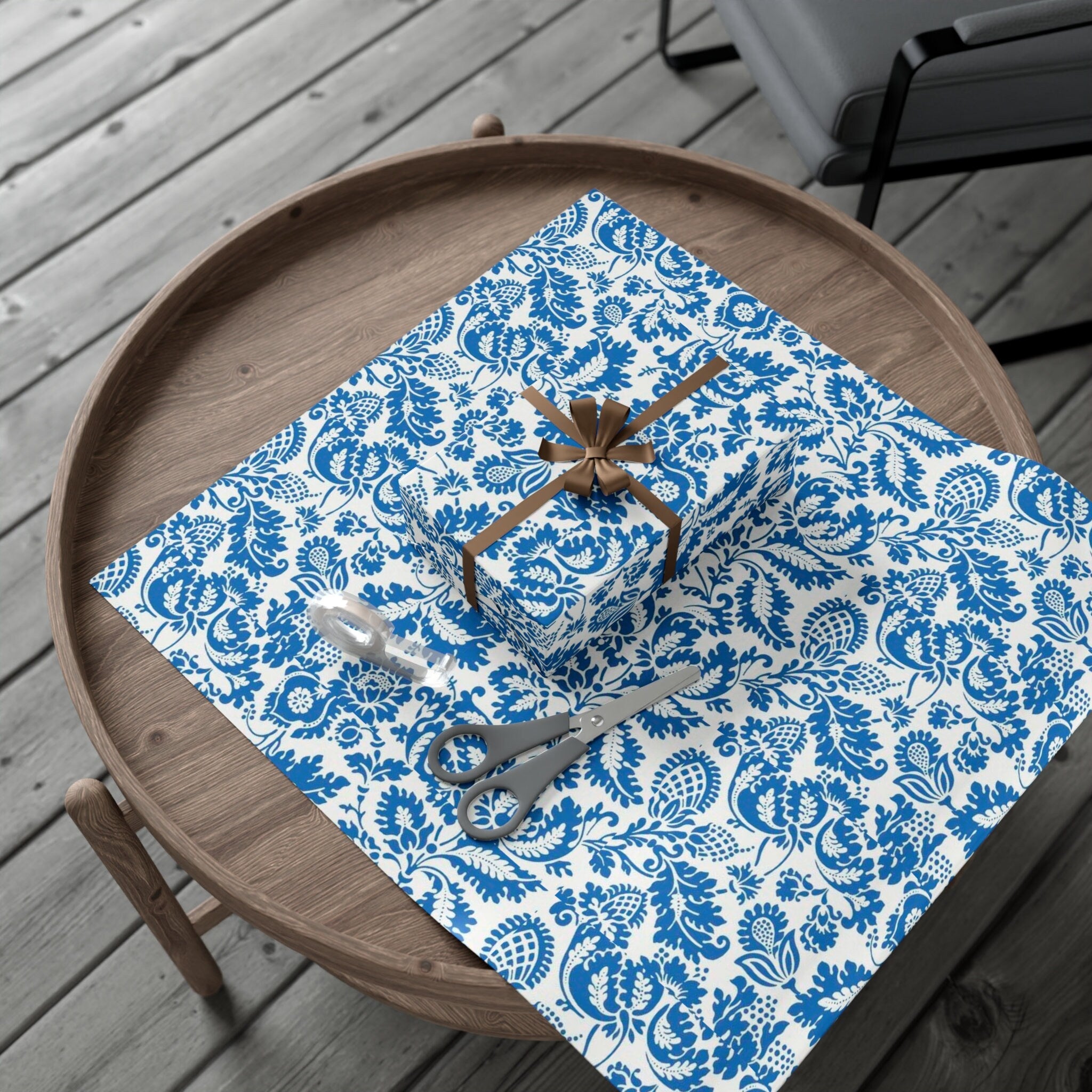 William Morris Venetian Gift Wrap, High Quality Artistic Wrapping Paper, Perfect for All Occasions