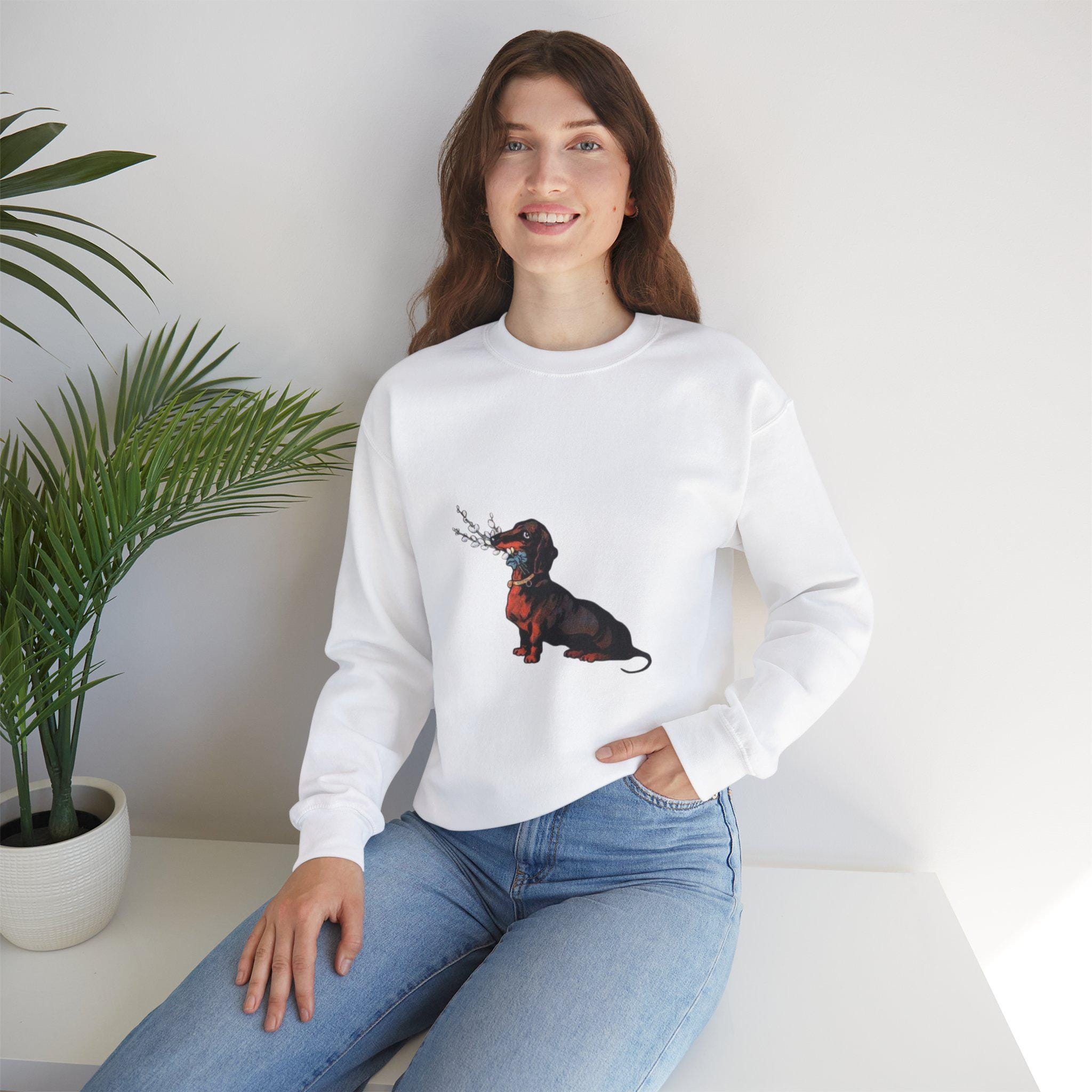 Dachshund Dog Vintage Sweatshirt, Cute & Elegant Unisex Crewneck Jumper, Floral Print, Gift for Dog Lovers, Cozy Winter Fashion, Animal