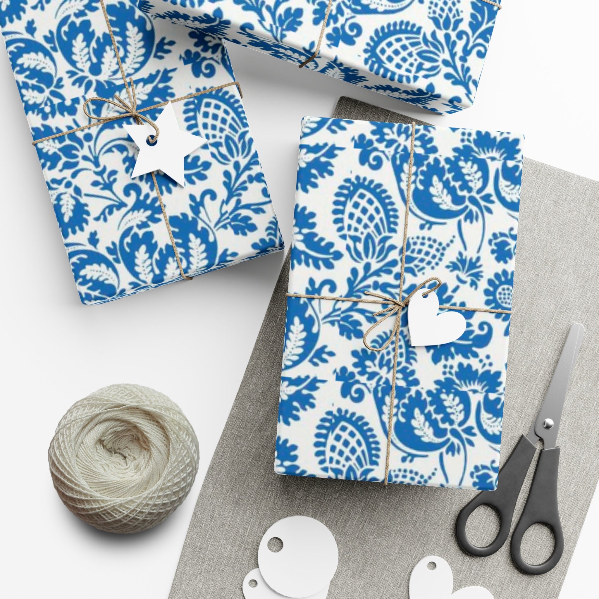 William Morris Venetian Gift Wrap, High Quality Artistic Wrapping Paper, Perfect for All Occasions